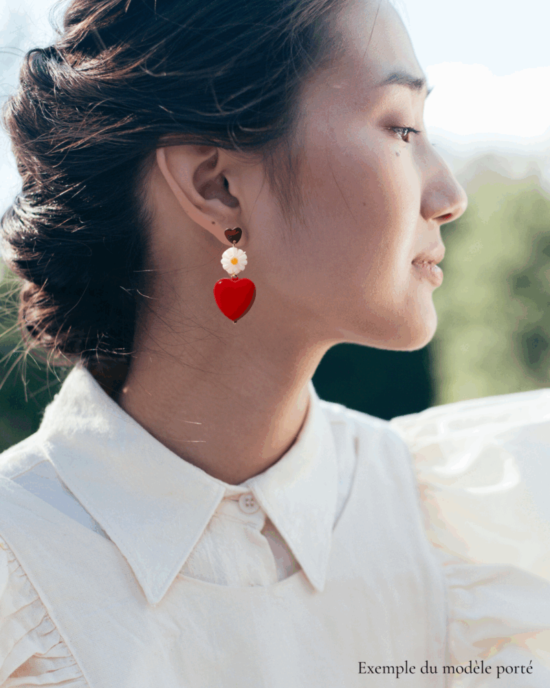 KOKKINI AGAPI . coeur rouge & perles de coquillage . série limitée – Image 2