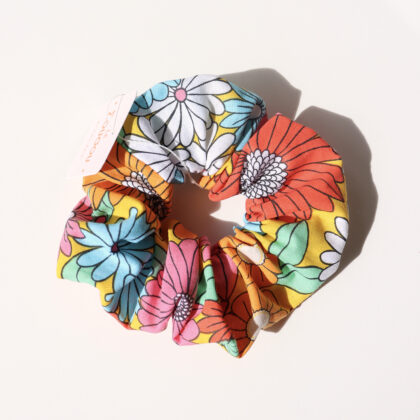 Le Σουσου ✹ scrunchie cheveux 70's flowers