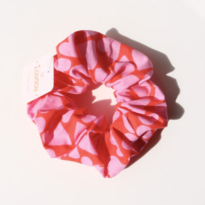 Le Σουσου ✹ scrunchie cheveux coeurs roses
