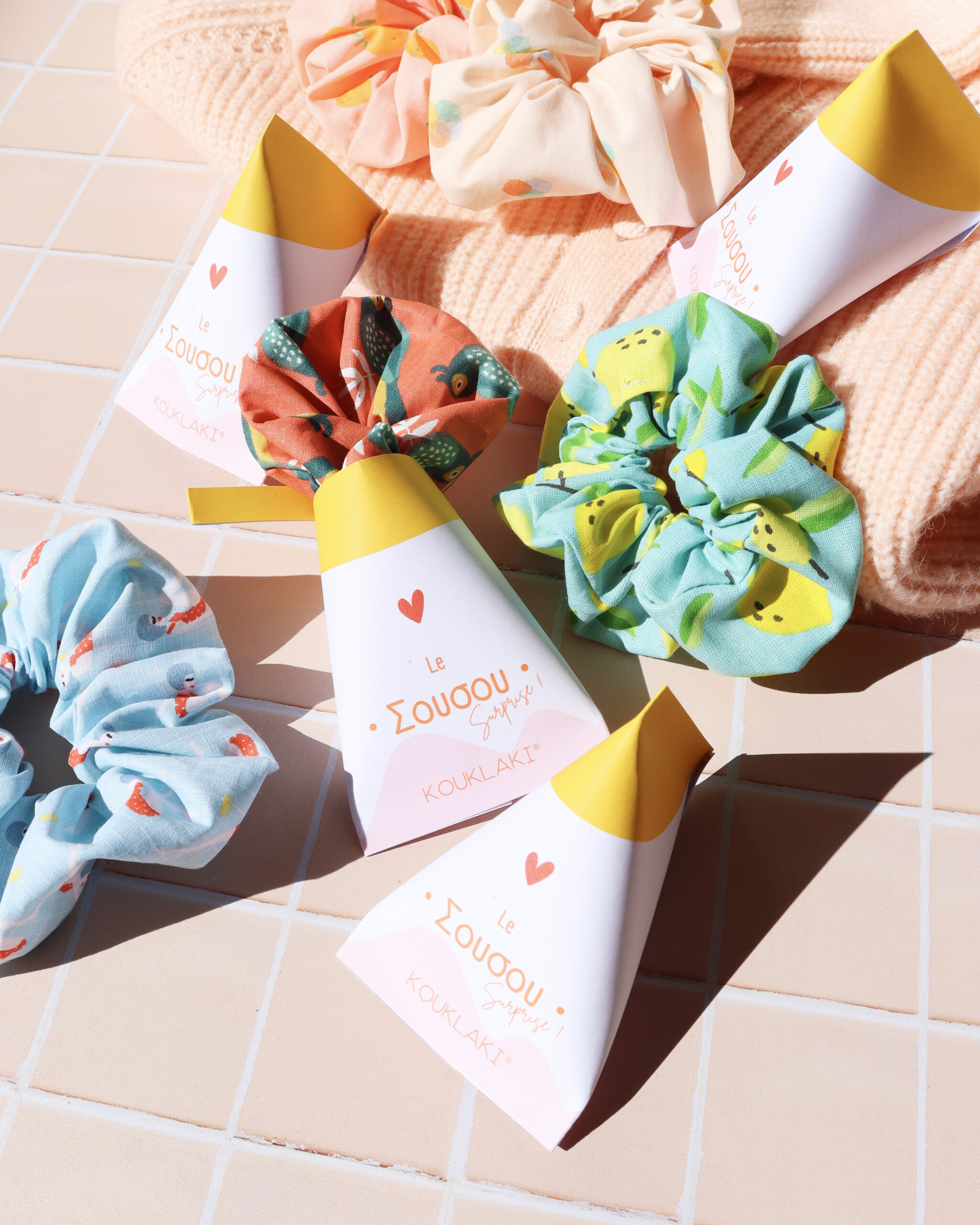 Le Σουσου surprise ✹ berlingot scrunchie cheveux mystère