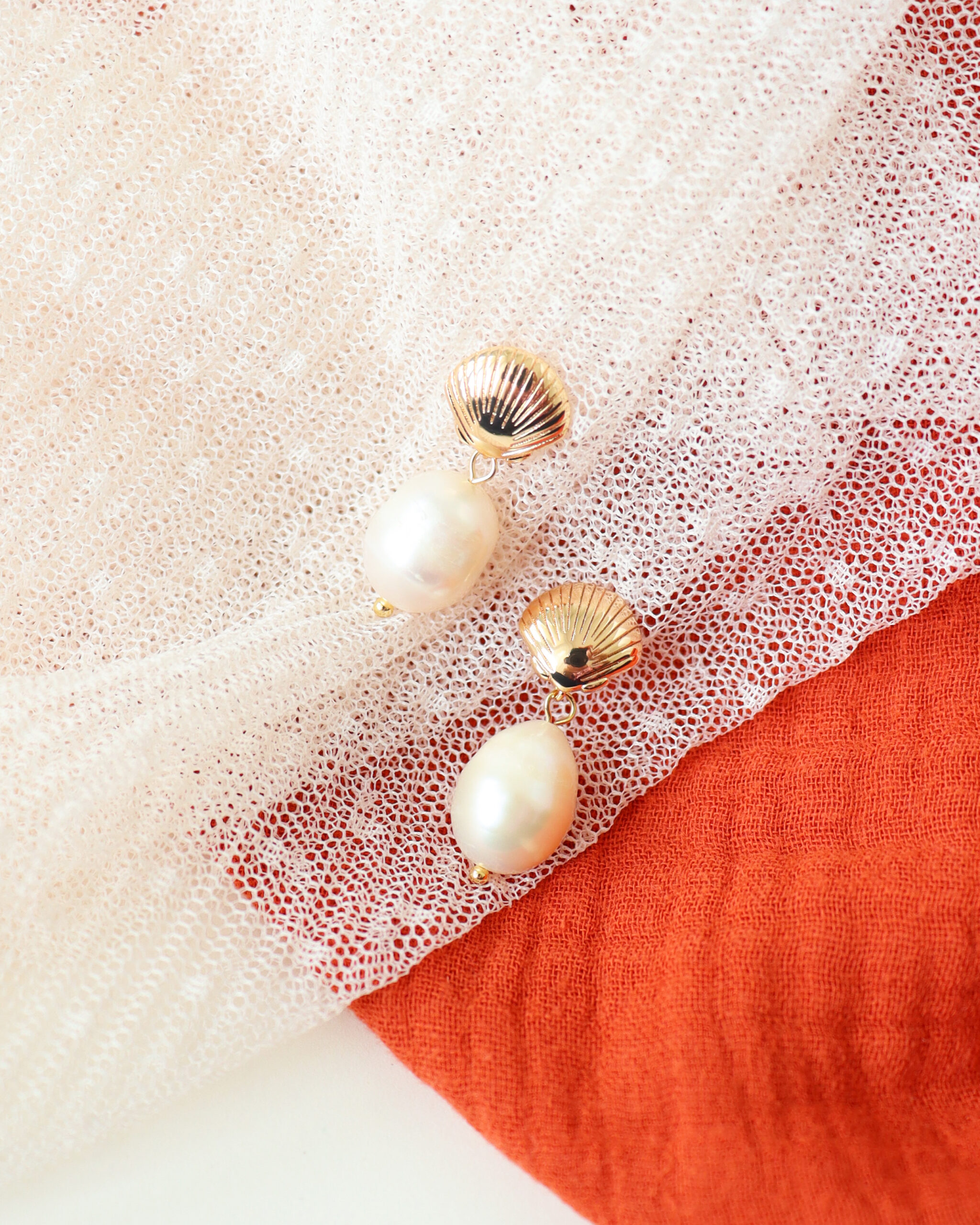 Boucles d'oreilles COQUILLE . série limitée